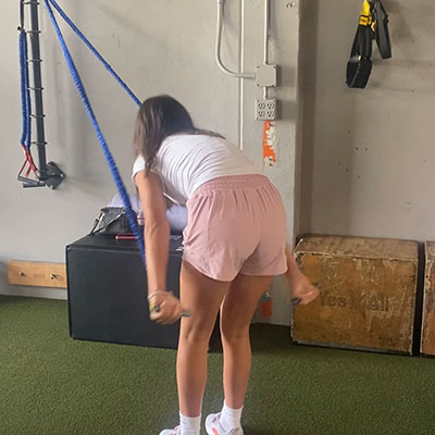 カリフォルニアのGYMでトレーニング
